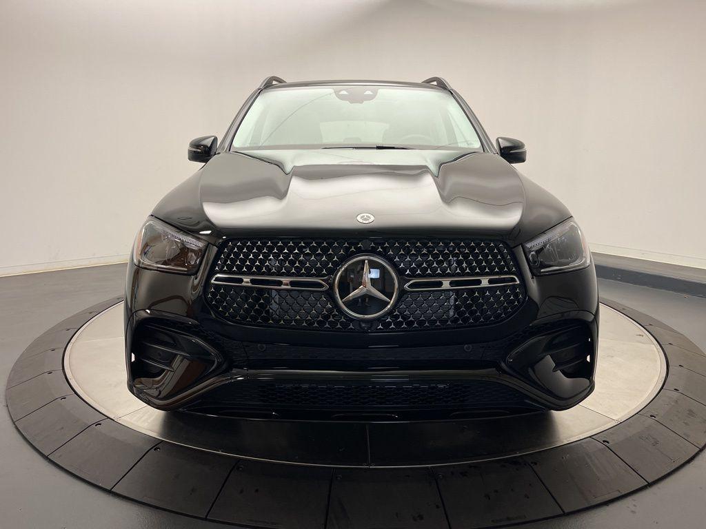 new 2026 Mercedes-Benz GLE 450 car, priced at $81,410