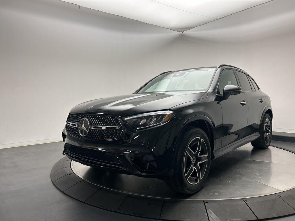 new 2026 Mercedes-Benz GLC 350e car, priced at $67,155
