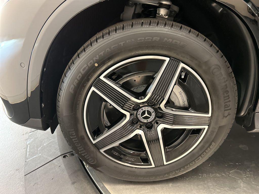 new 2026 Mercedes-Benz GLC 350e car, priced at $67,155