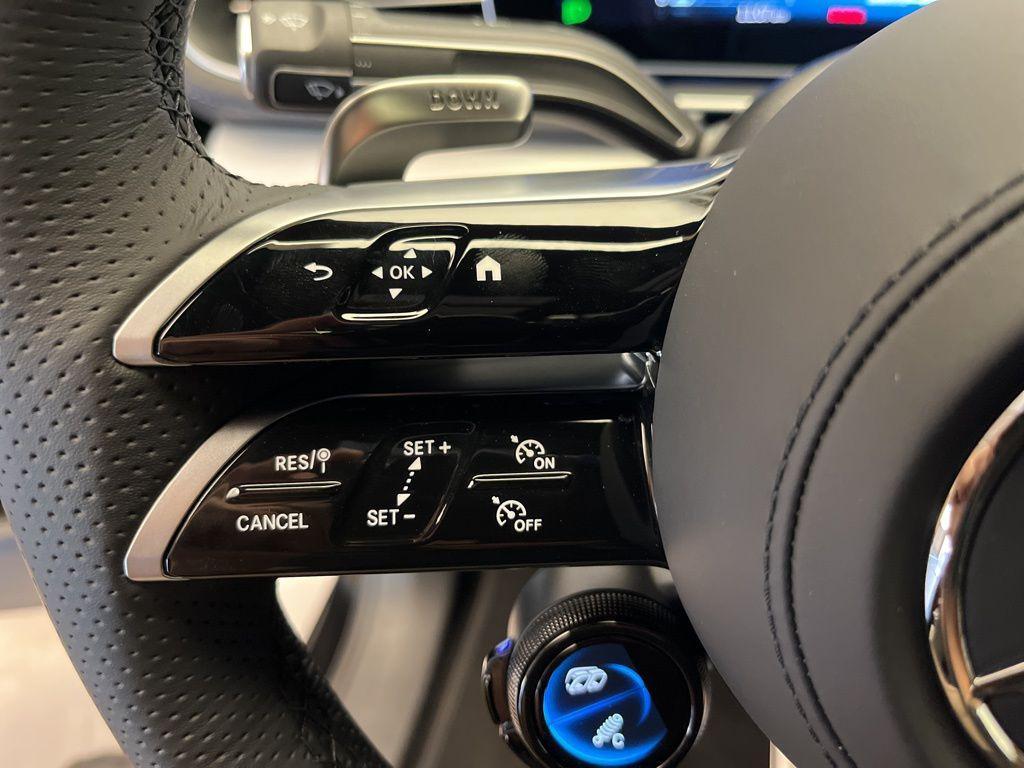 new 2026 Mercedes-Benz AMG GLE 63 car, priced at $135,935
