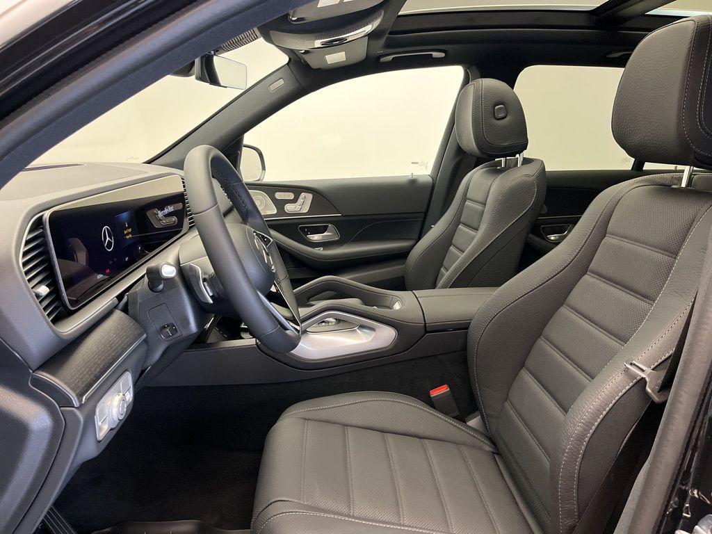 new 2026 Mercedes-Benz GLE 580 car, priced at $94,735