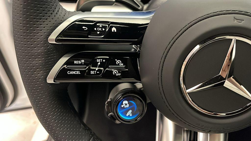 new 2025 Mercedes-Benz AMG GLE 53 car, priced at $93,135