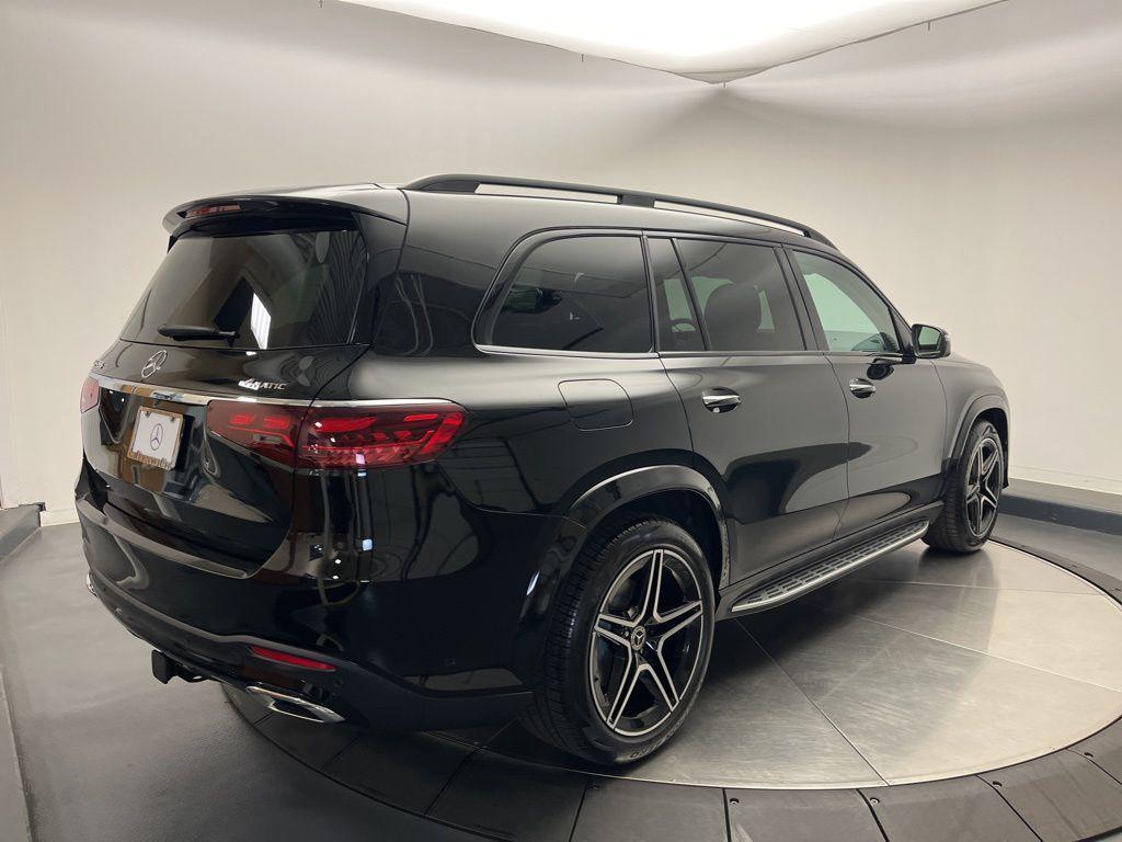 new 2026 Mercedes-Benz GLS 450 car, priced at $97,015