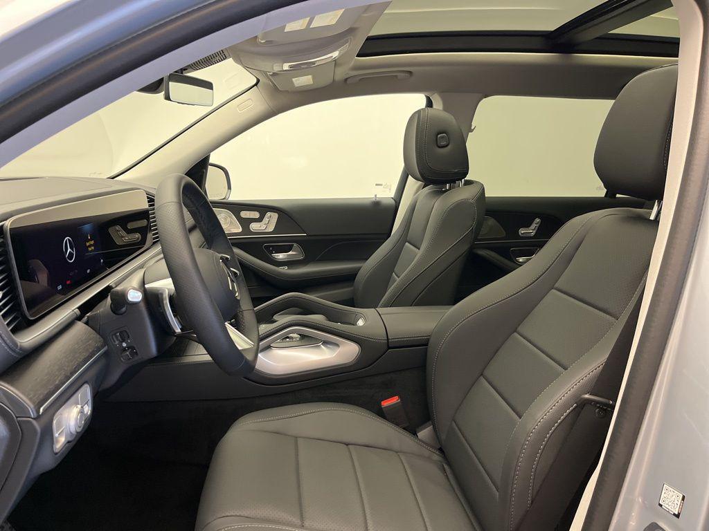 new 2026 Mercedes-Benz GLS 450 car, priced at $96,600