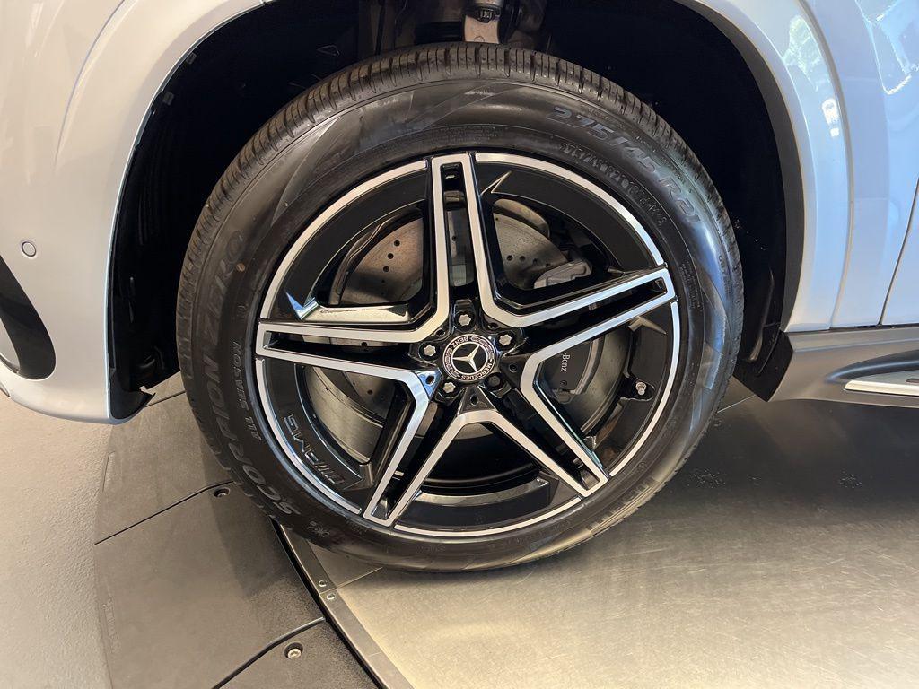 new 2026 Mercedes-Benz GLS 450 car, priced at $96,600