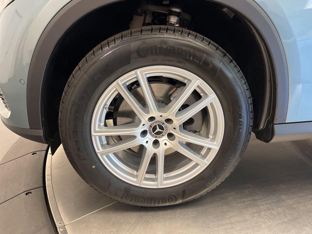 new 2026 Mercedes-Benz GLC 300 car, priced at $55,335