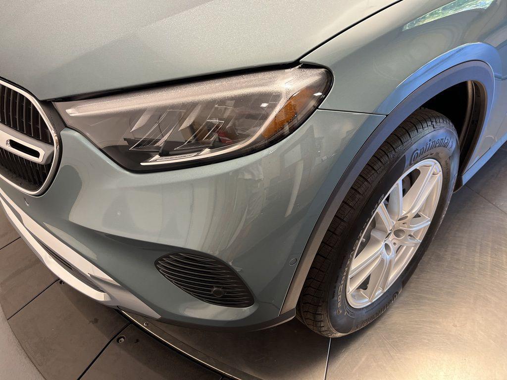 new 2026 Mercedes-Benz GLC 300 car, priced at $55,335