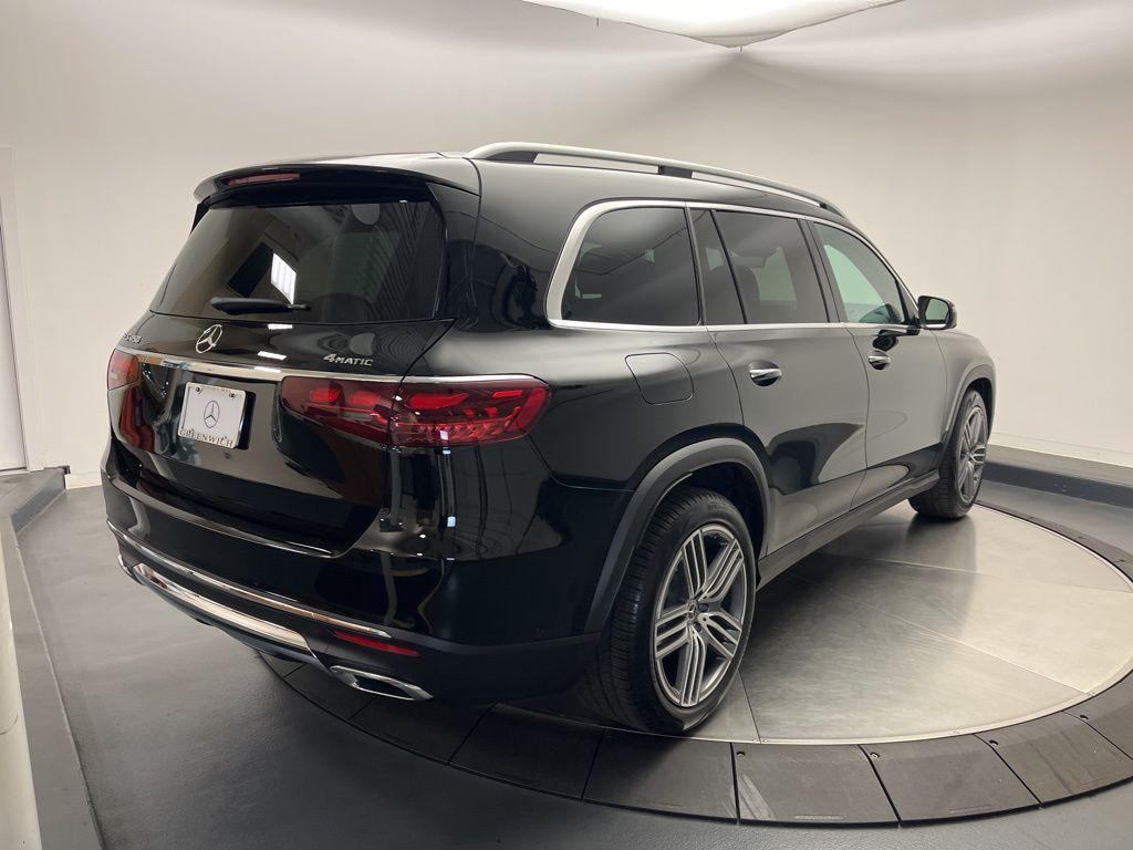 new 2026 Mercedes-Benz GLS 450 car, priced at $92,300