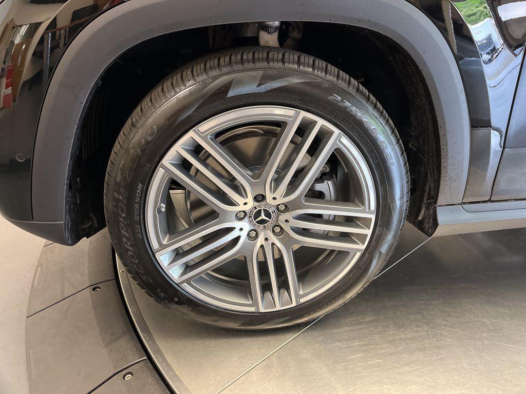 new 2026 Mercedes-Benz GLS 450 car, priced at $92,300