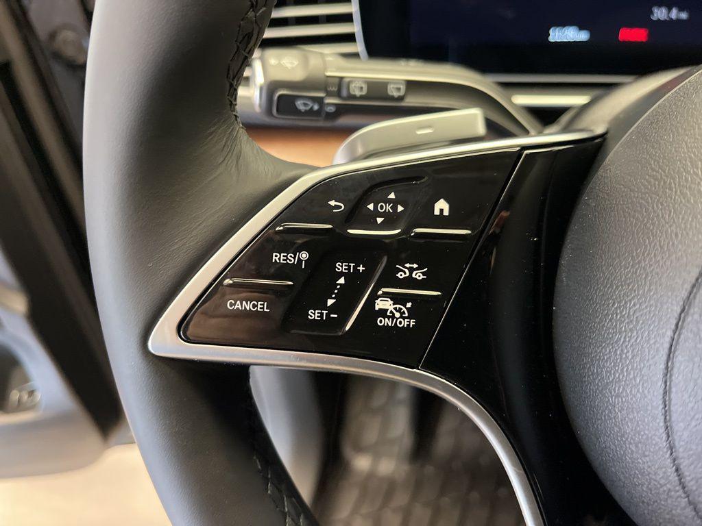 new 2026 Mercedes-Benz GLS 450 car, priced at $92,300