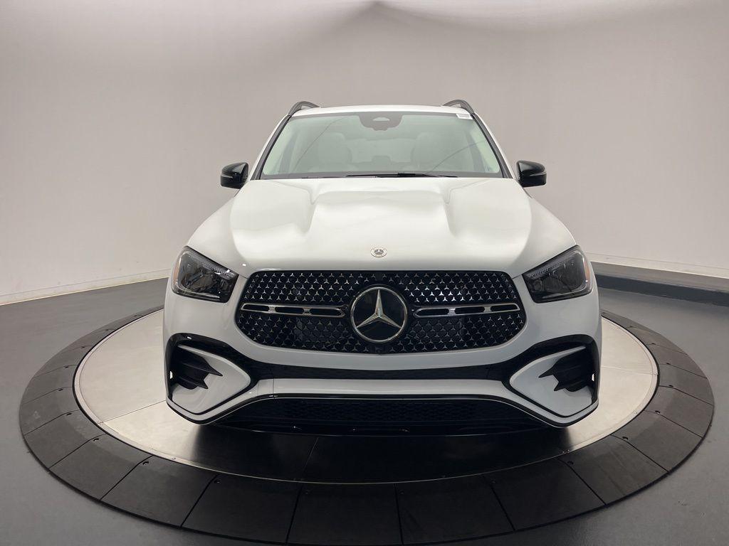 new 2026 Mercedes-Benz GLE 580 car, priced at $92,920