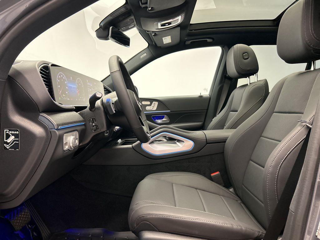 new 2025 Mercedes-Benz GLE 350 car, priced at $73,290