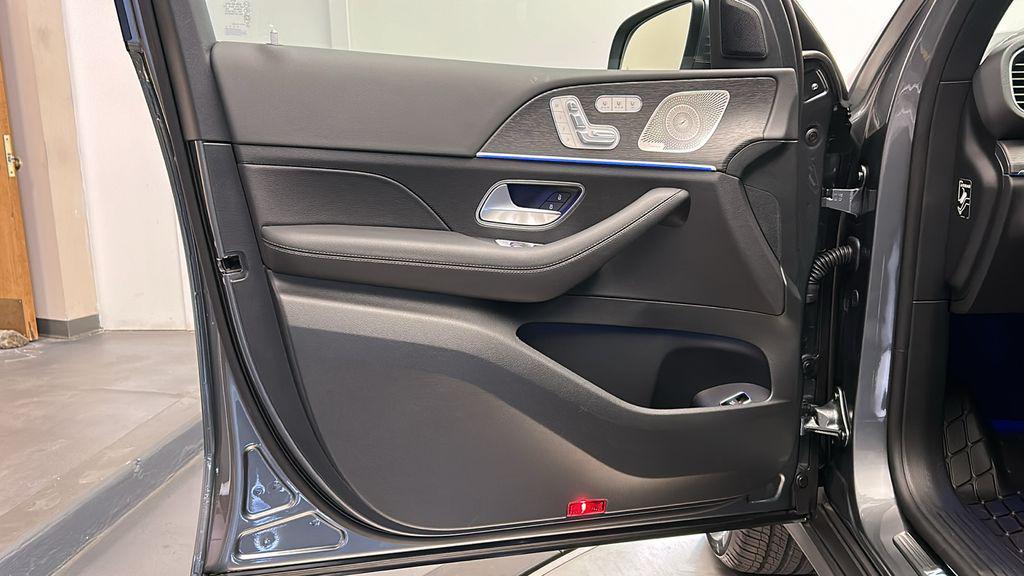 used 2025 Mercedes-Benz GLE 350 car, priced at $61,850