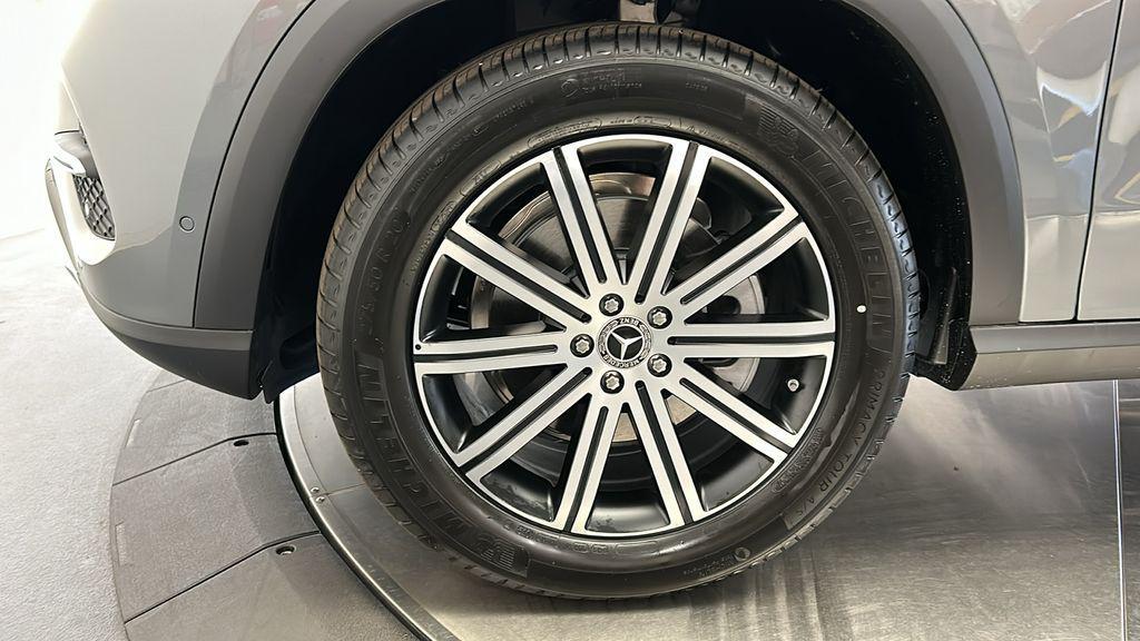 used 2025 Mercedes-Benz GLE 350 car, priced at $61,850