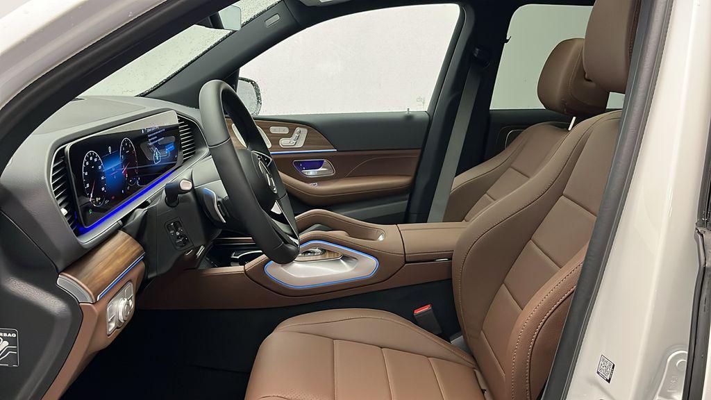 used 2025 Mercedes-Benz GLE 350 car, priced at $63,000