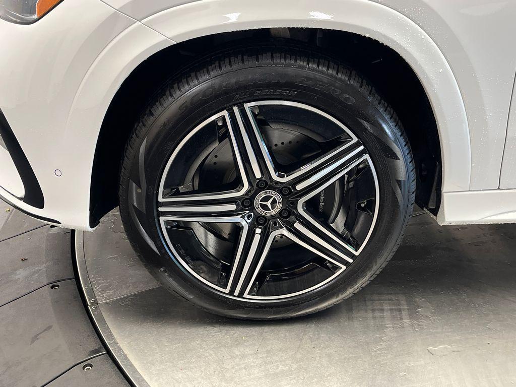 used 2025 Mercedes-Benz GLE 350 car, priced at $63,000