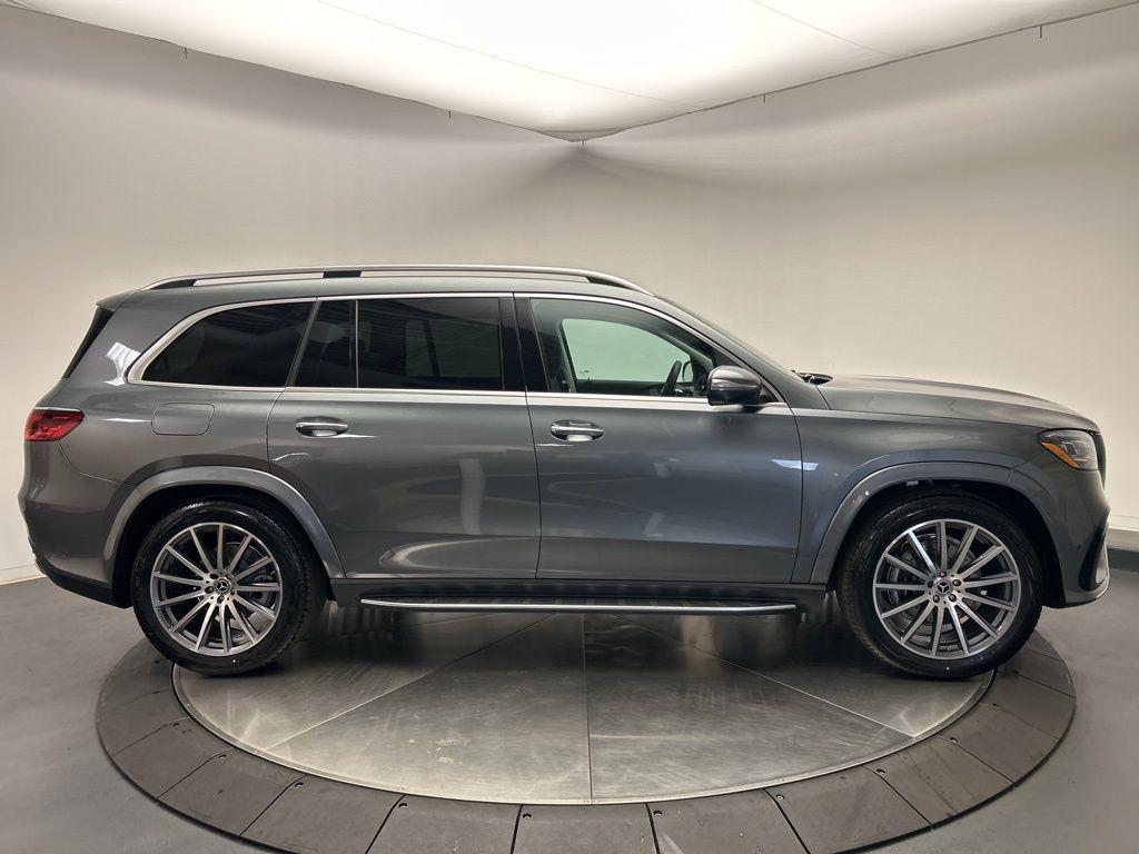 new 2026 Mercedes-Benz GLS 580 car, priced at $119,050