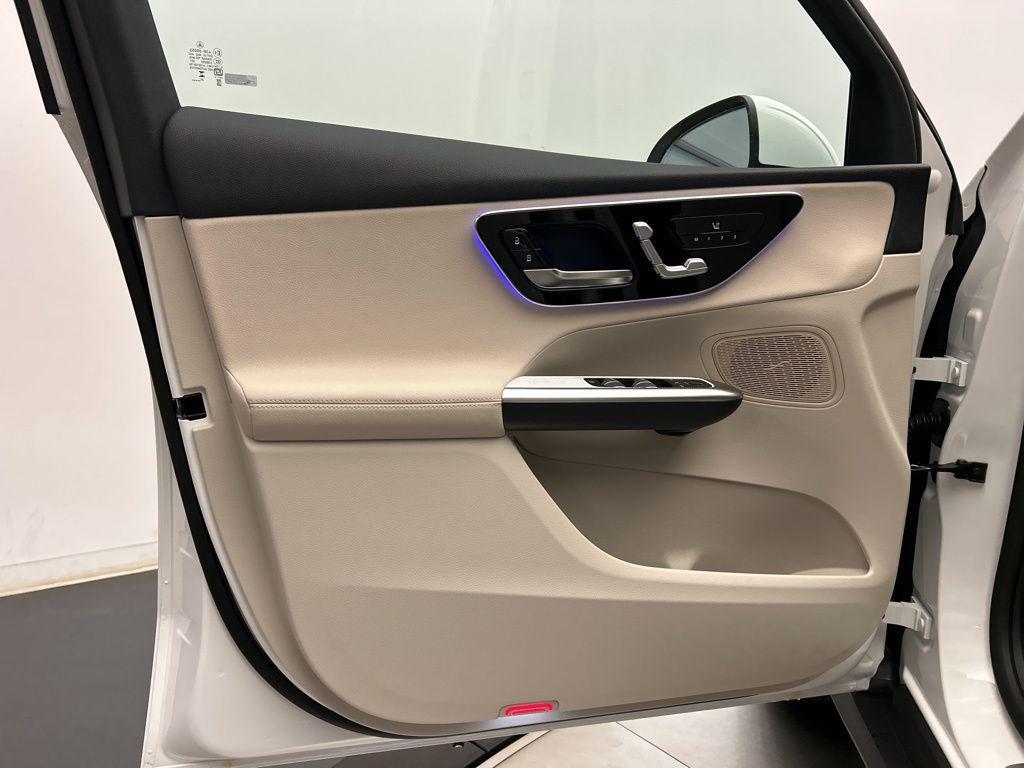 new 2026 Mercedes-Benz GLC 300 car, priced at $54,335