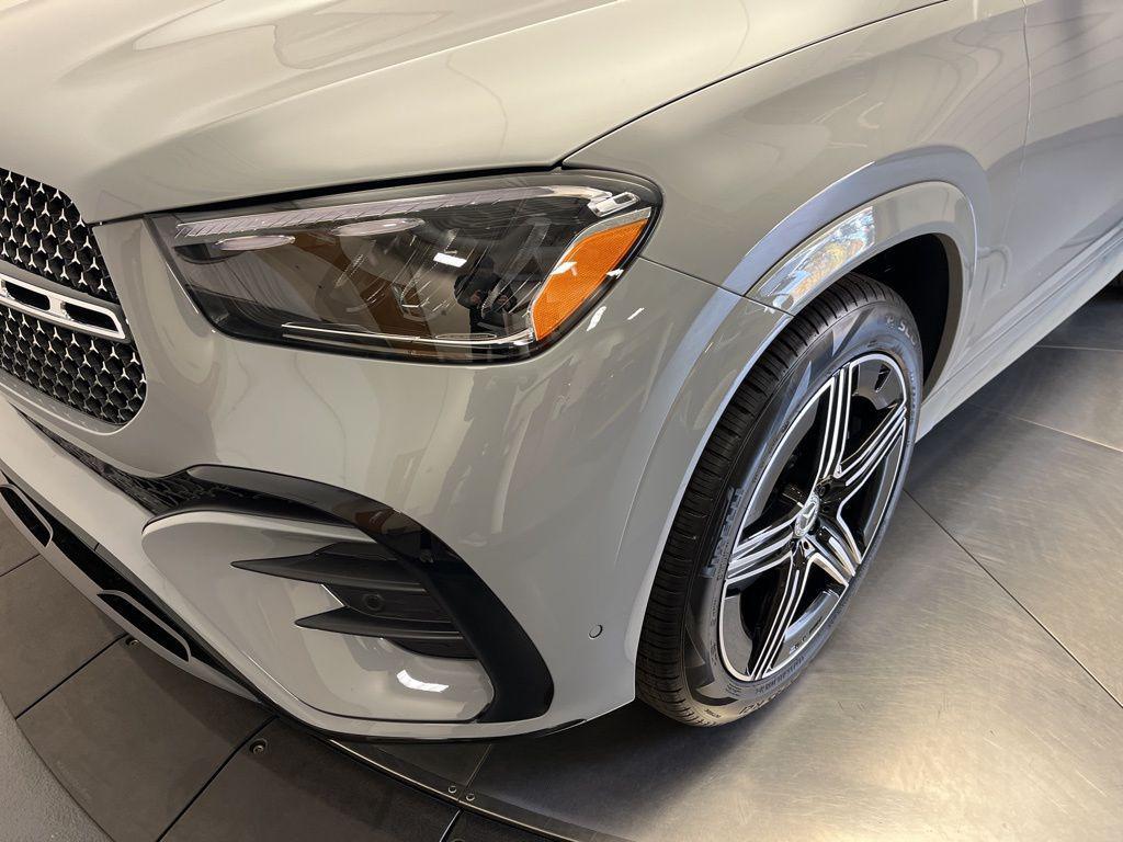 new 2026 Mercedes-Benz GLE 450 car, priced at $82,360