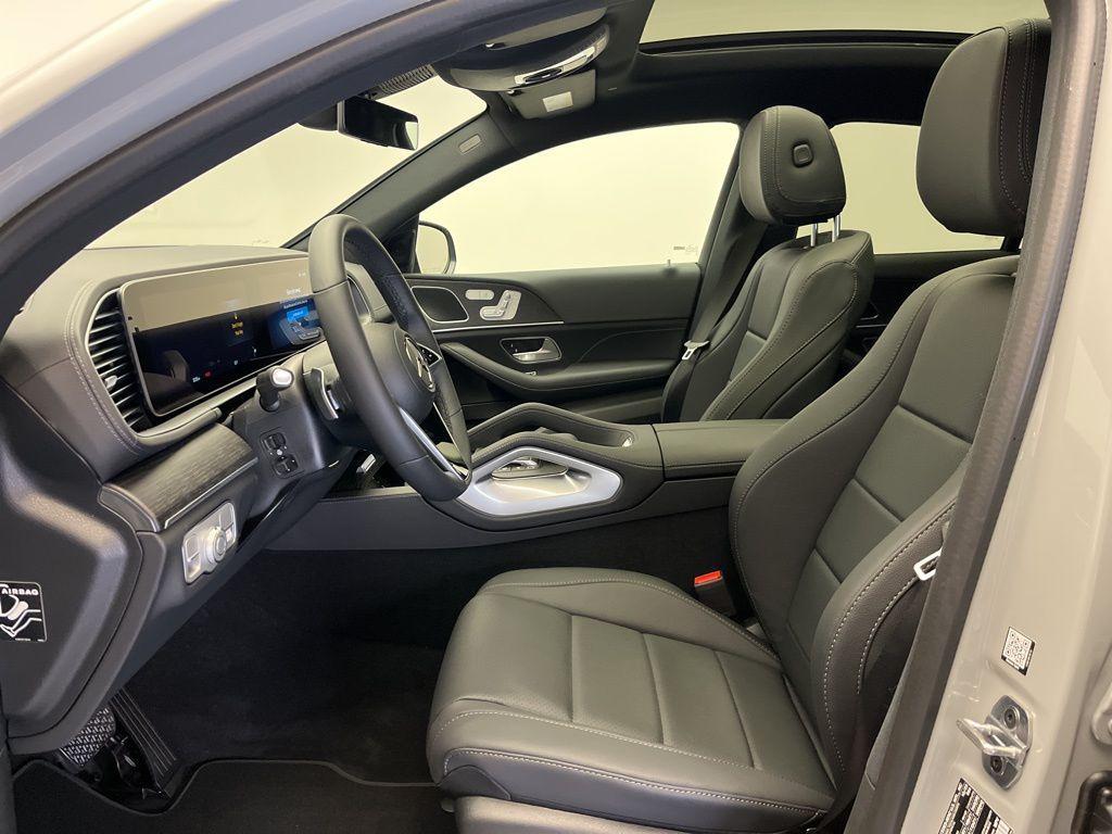 new 2026 Mercedes-Benz GLE 450 car, priced at $82,360