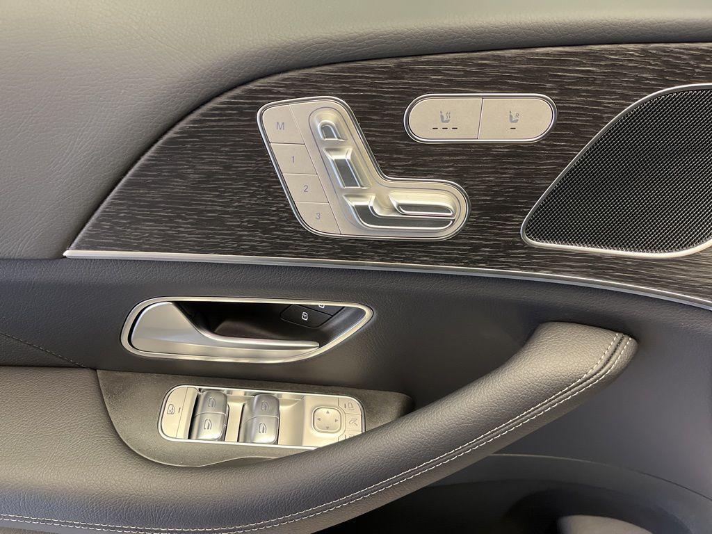 new 2026 Mercedes-Benz GLE 450 car, priced at $82,360