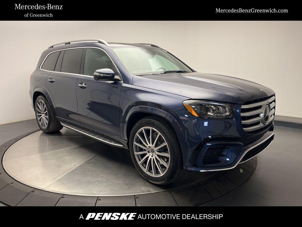new 2026 Mercedes-Benz GLS 580 car, priced at $119,670