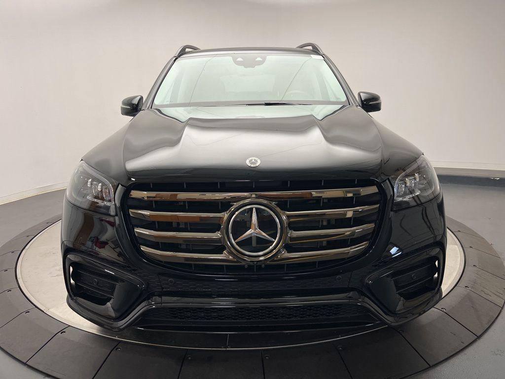 new 2026 Mercedes-Benz GLS 450 car, priced at $96,450
