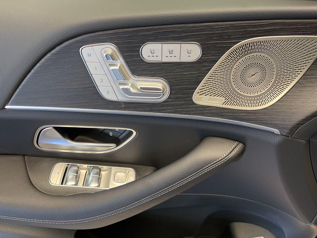 new 2026 Mercedes-Benz GLS 450 car, priced at $96,450