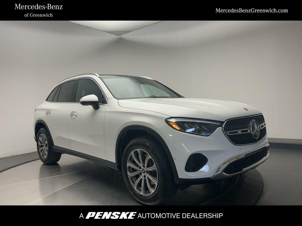 new 2026 Mercedes-Benz GLC 300 car, priced at $54,335