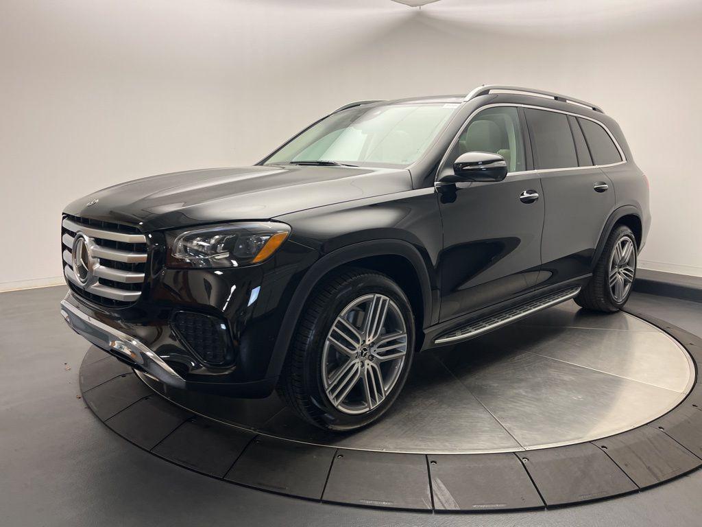 new 2026 Mercedes-Benz GLS 450 car, priced at $92,435