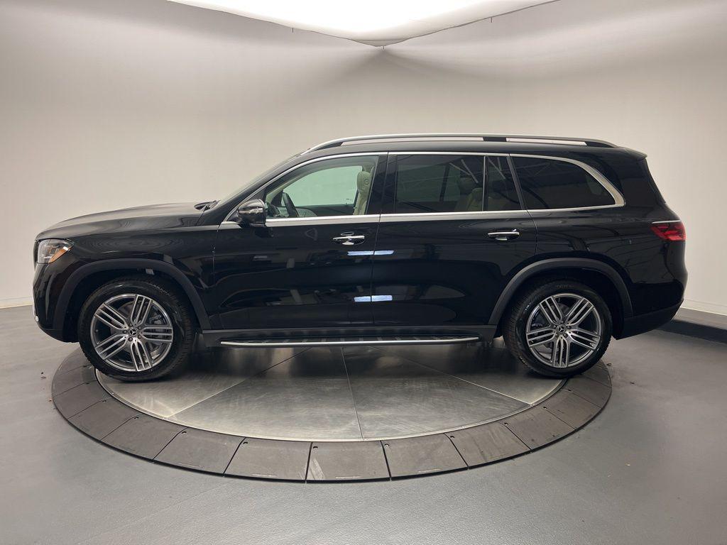 new 2026 Mercedes-Benz GLS 450 car, priced at $92,435