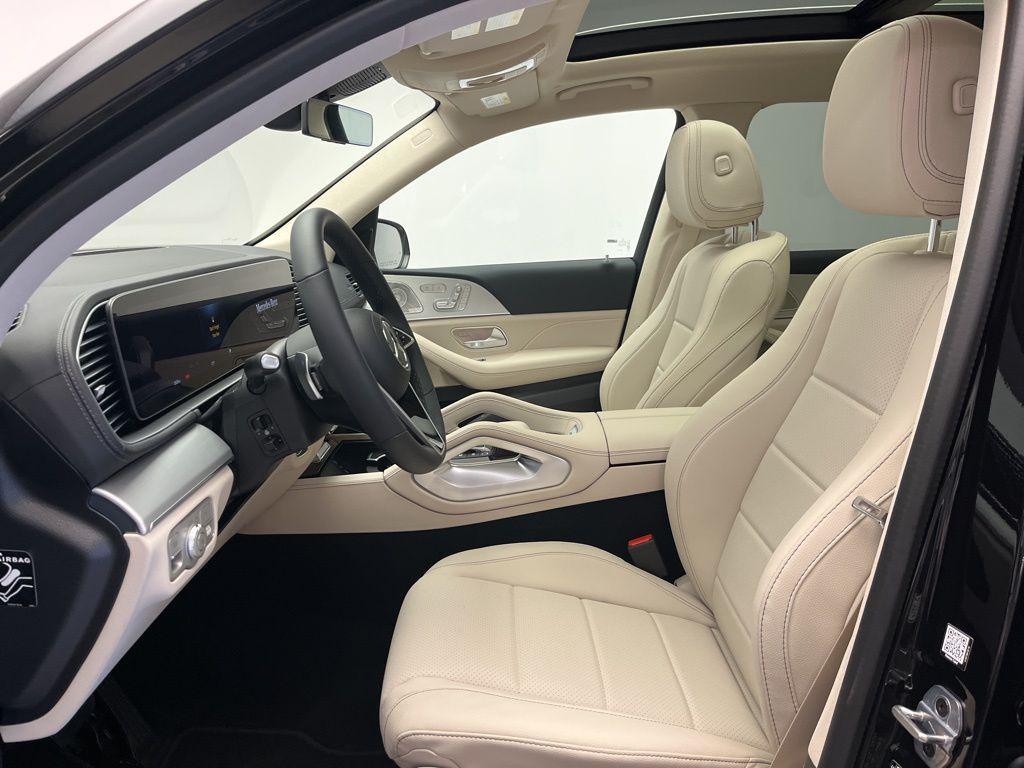 new 2026 Mercedes-Benz GLS 450 car, priced at $92,435