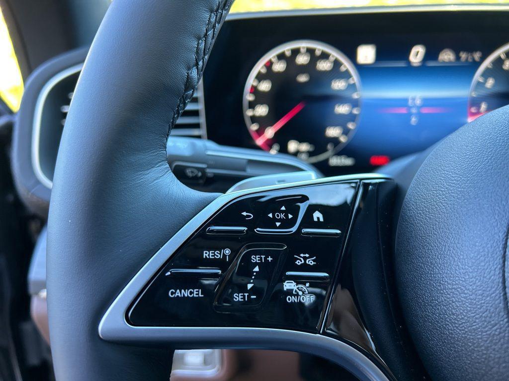 new 2026 Mercedes-Benz GLE 450 car, priced at $86,080