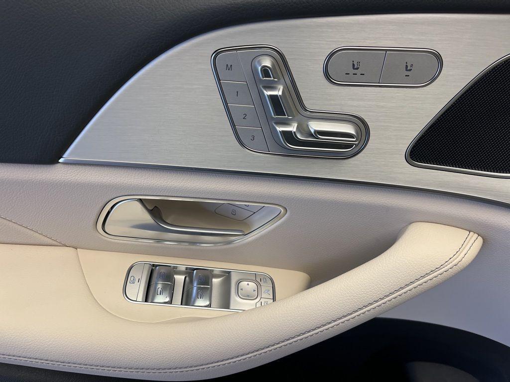 new 2026 Mercedes-Benz GLE 350 car, priced at $70,290