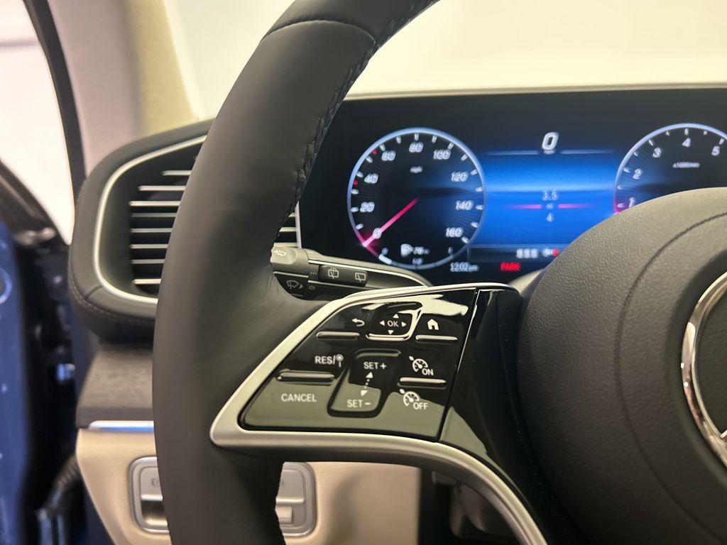 new 2026 Mercedes-Benz GLE 350 car, priced at $68,445