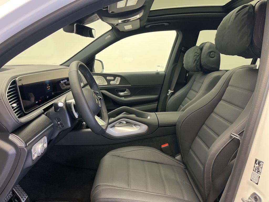 new 2026 Mercedes-Benz GLS 580 car, priced at $119,875