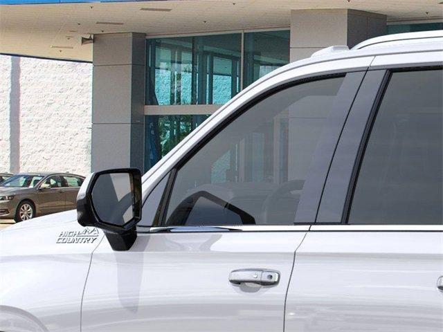 new 2025 Chevrolet Suburban car, priced at $88,250