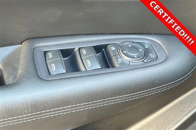 used 2022 Cadillac XT5 car, priced at $33,483