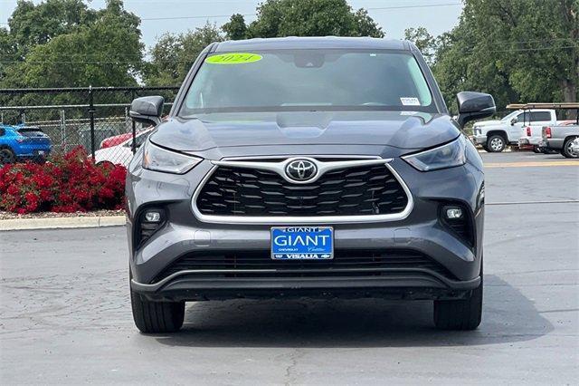 used 2024 Toyota Highlander car, priced at $40,822
