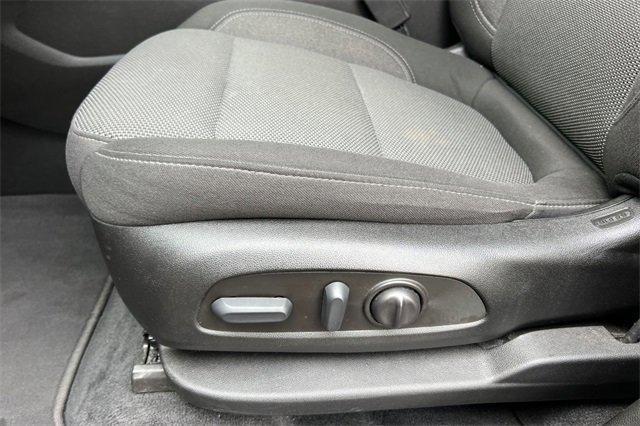 used 2023 Chevrolet Traverse car, priced at $32,913