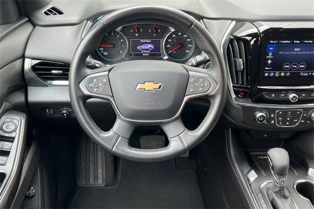 used 2023 Chevrolet Traverse car, priced at $32,913
