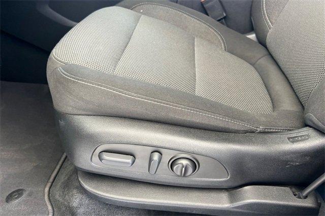 used 2023 Chevrolet Traverse car, priced at $27,980