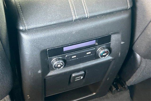 used 2023 Chevrolet Traverse car, priced at $27,980