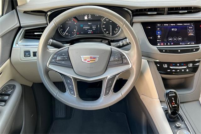 used 2021 Cadillac XT5 car, priced at $32,887