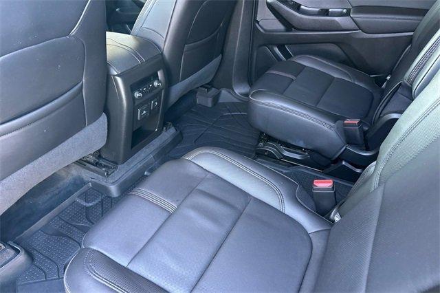 used 2023 Chevrolet Traverse car, priced at $34,708