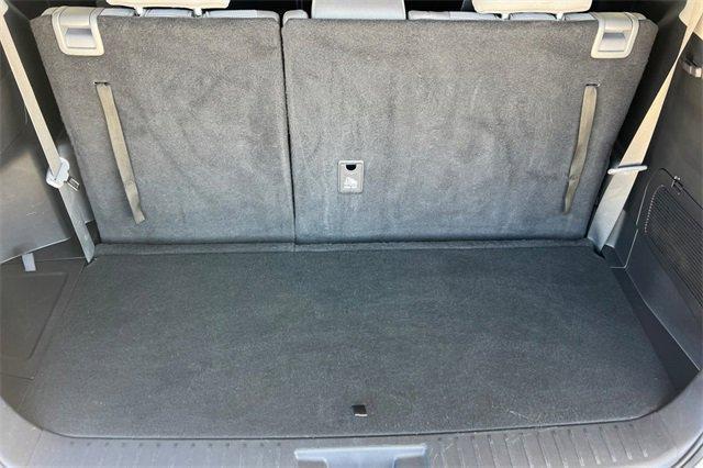 used 2023 Toyota Highlander car, priced at $30,978