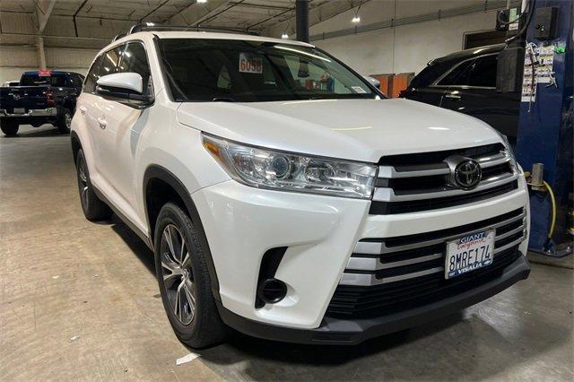 used 2019 Toyota Highlander car, priced at $21,922