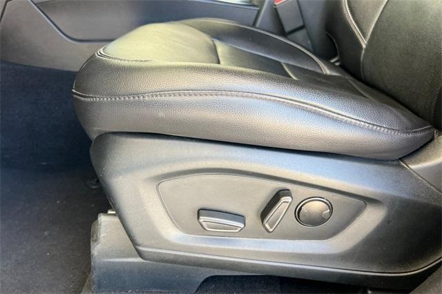 used 2023 Ford Explorer car, priced at $32,498