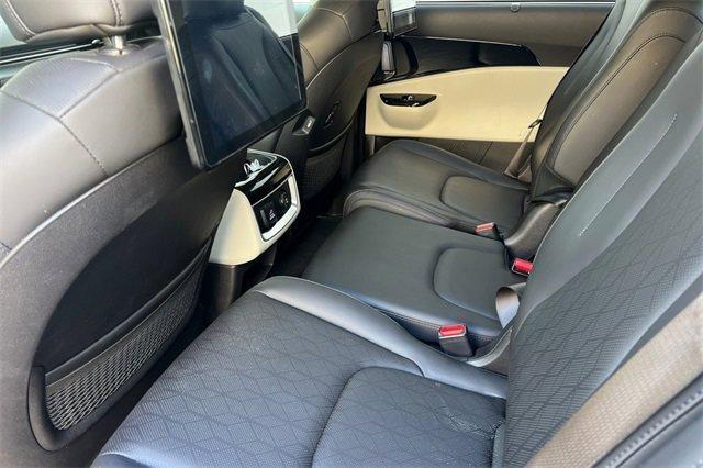 used 2023 Kia Carnival car, priced at $39,606