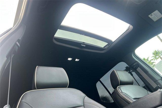 used 2023 Chevrolet Traverse car, priced at $38,550